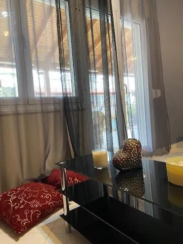 το σπίτι της παρασκευής Apartamento *