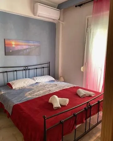 το σπίτι της παρασκευής דירה